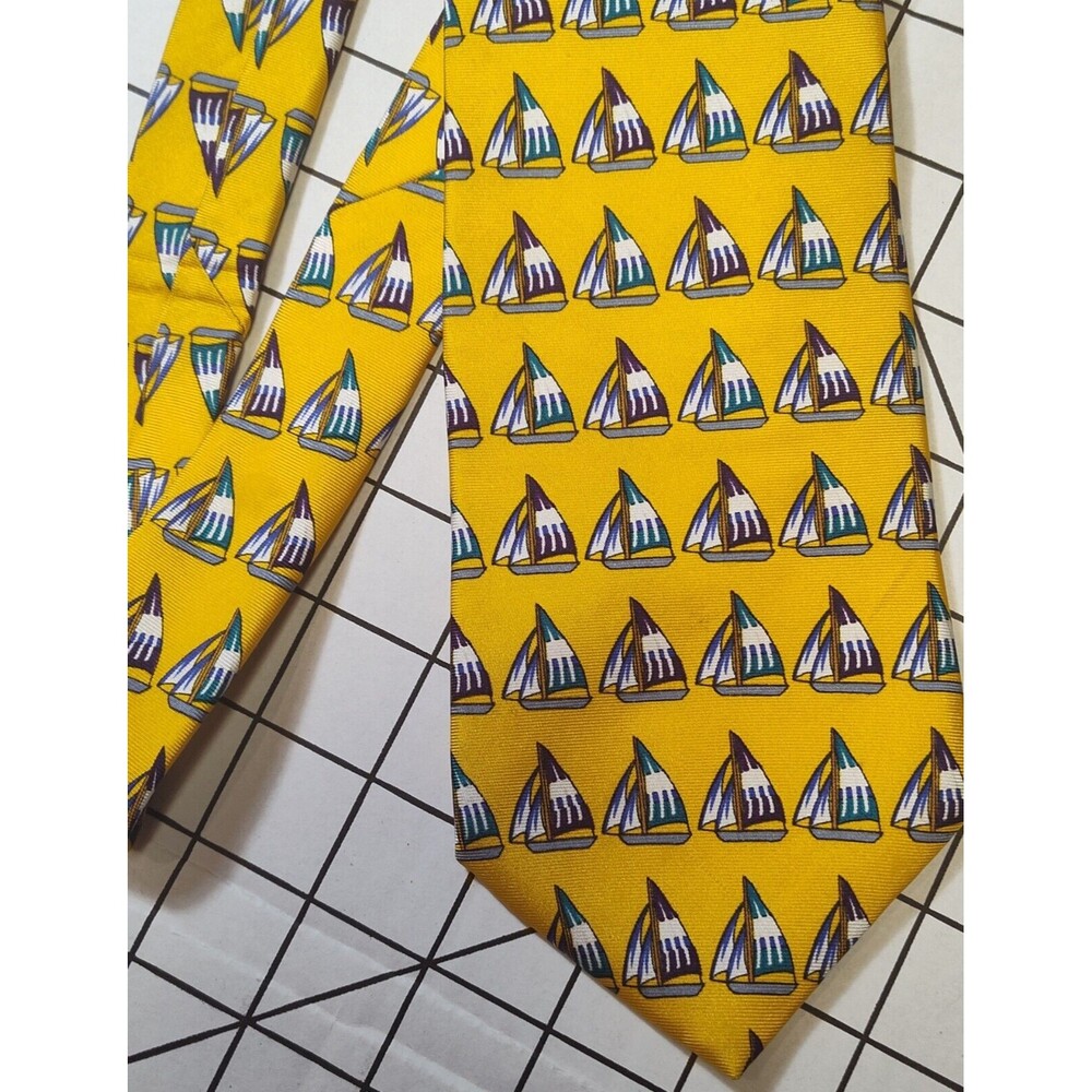 Brooks Brothers Makers and Merchants Vintage Yellow  Silk Sailboats  Tie